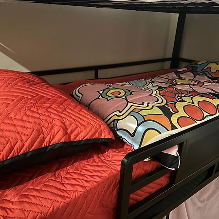 Ferry Hostel 纽瓦克 外观 照片