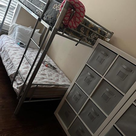Ferry Hostel 纽瓦克 外观 照片